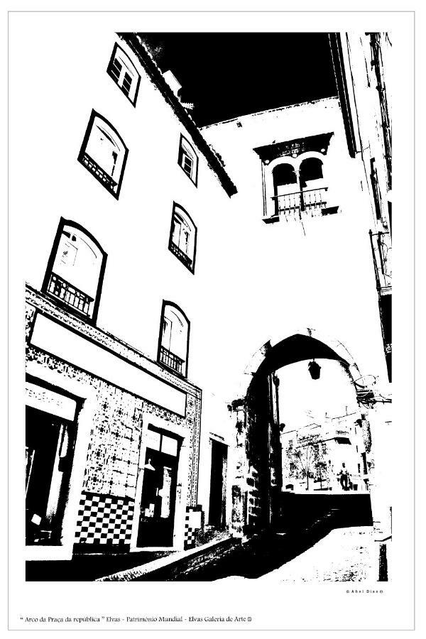 Casa Do Arco Da Praca Elvas